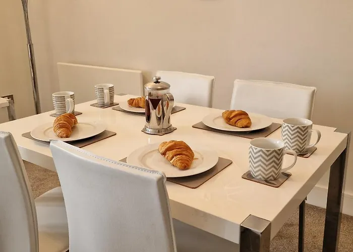 Ebor - Free Parking Apartament