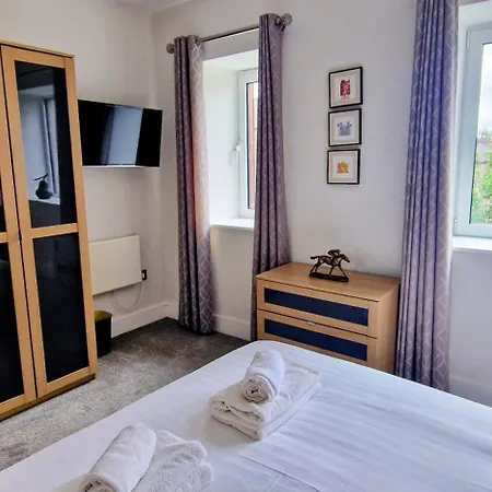 Ebor - Free Parking *