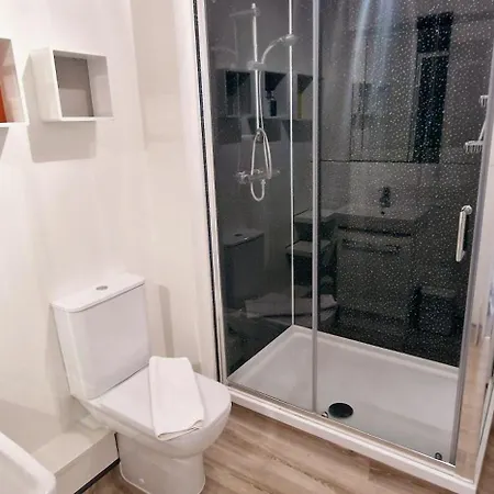 Ebor - Free Parking *